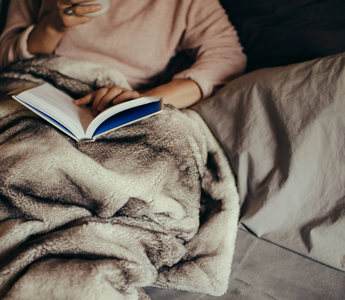 Role of a Pre-Sleep Routine in Restorative Rest - Pulsetto