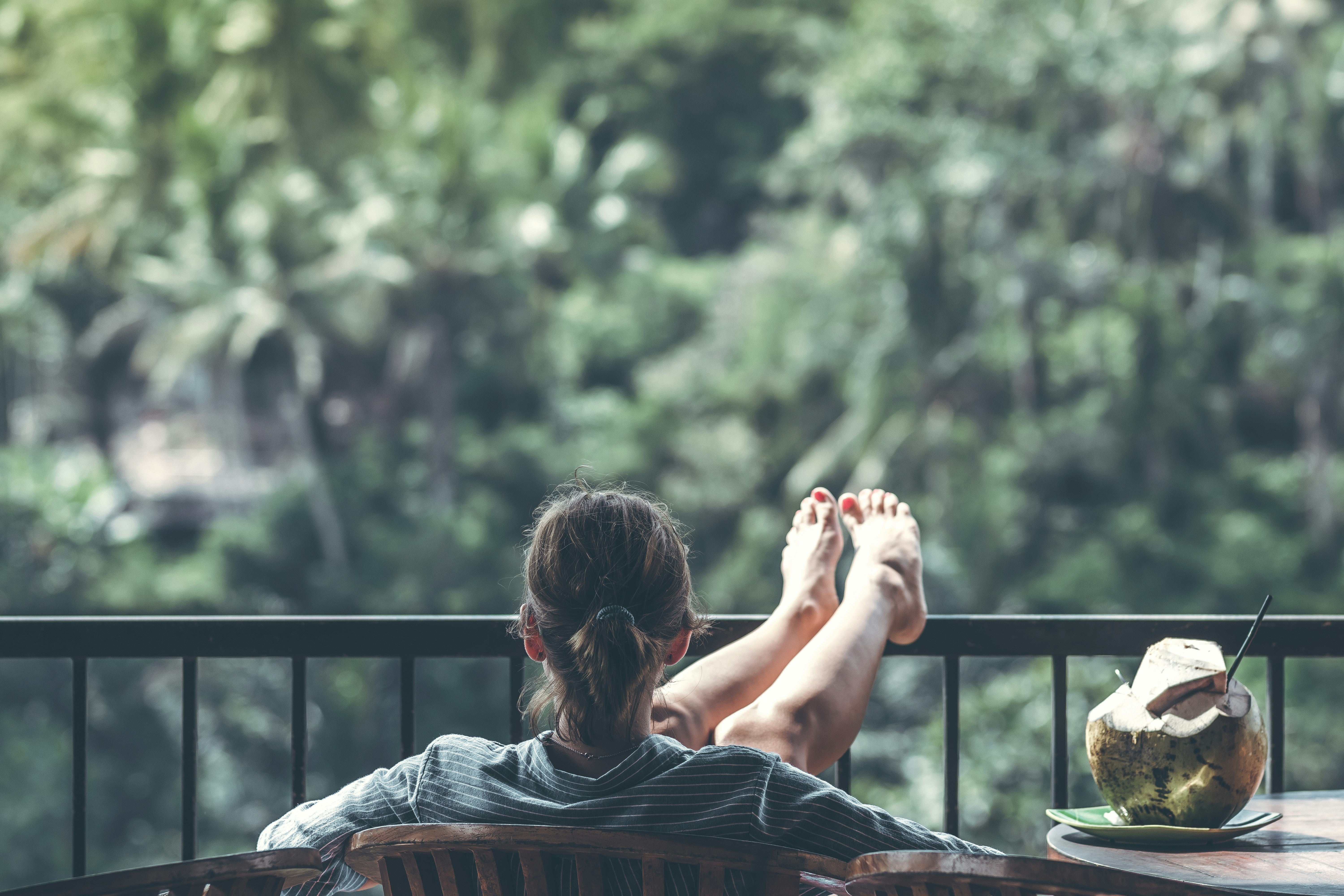 How to Build a Relaxing Evening Routine - Pulsetto
